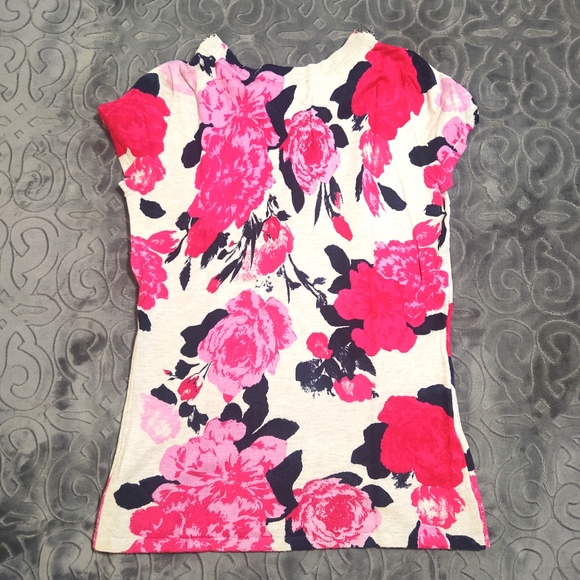 🌷INC Women's size S Short sleeve Knit Top w/ Beaded collar - Picture 4 of 4